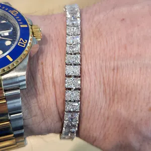 Custom jewelry piece by KC Gold and Diamond Traders