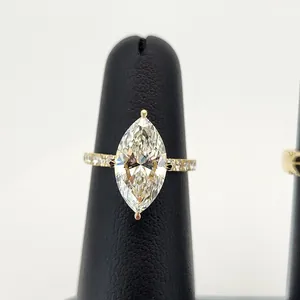 Diamond Band on display